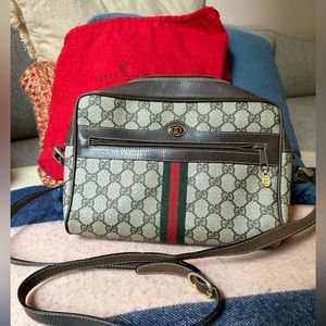 Gucci Vintage Sherry Line Canvas Brown crossbody/shoulder bag